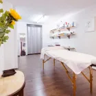 La imagen 4 de la Empresa AURUM WELLBEING Salud y Medicina en Barcelona B