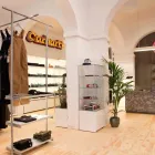 La imagen 1 de la Empresa CARHARTT WIP STORE BARCELONA GOTHIC QUARTER Tienda de Ropa en Barcelona B