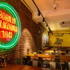 La imagen 7 de la Empresa CARL'S JR Restaurantes Americanos en Madrid M