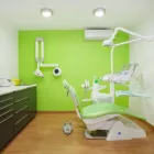 La imagen 7 de la Empresa CLÍNICA DENTAL SMILEBOX Salud y Medicina en Sabadell B