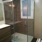 La imagen 5 de la Empresa ECOR ALUMINIO - CARPINTERÍA DE ALUMINIO RUBI Servicios Profesionales y de Negocios en Rubí B