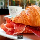 La imagen 49 de la Empresa ENRIQUE TOMÁS JAMON-TAPAS-VINO Tiendas y Productores de Alimentos en Sabadell B