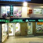 La imagen 6 de la Empresa ESCUIN TOYS Vestuarios Típicos y Disfraces en Mollet del Vallès B