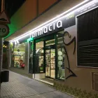 La imagen 2 de la Empresa FARMACIA RAMIREZ VENCE Salud y Medicina en Villanueva de la Cañada M