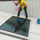 La imagen 33 de la Empresa HERNÁNDEZ VERTICAL, TRABAJOS DE ALTURA Y DE DIFÍCIL ACCESO SIN ANDAMIO Inmobiliaria y Reformas en Rubí B