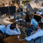 La imagen 2 de la Empresa IGLUUU STUDIO Sonido y Video, Equipos y Servicios en Barcelona B