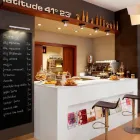 La imagen 7 de la Empresa LE MÉRIDIEN BARCELONA Transportes y Turismo en Barcelona B