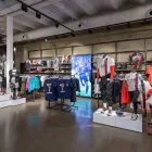 La imagen 2 de la Empresa NIKE STORE - LAS RAMBLAS Zapaterías en Barcelona B