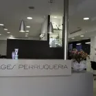 La imagen 9 de la Empresa PAGÈS PERRUQUERIA Productos y Servicios de Cuidado Personal en Rubí B