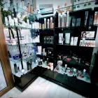 La imagen 6 de la Empresa PELUQUERÍA STYLE 27 Productos y Servicios de Cuidado Personal en Barcelona B