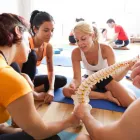 La imagen 3 de la Empresa YOGA & YOGA Yoga en Barcelona B