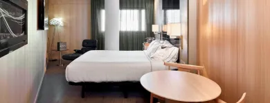La imagen 17 de la Empresa AC HOTEL BY MARRIOTT SANTS Transportes y Turismo en Barcelona B