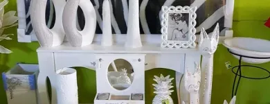 La imagen 2 de la Empresa BAMBOO GARDEN DECORATION Inmobiliaria y Reformas en Yuncler TO