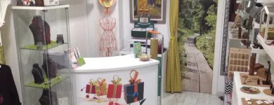 La imagen 7 de la Empresa CAPRITXOS Tiendas de Regalos en Barcelona B