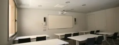 La imagen 2 de la Empresa CENTRE EMPRESARIAL BONANOVA Servicios Profesionales y de Negocios en Barcelona B
