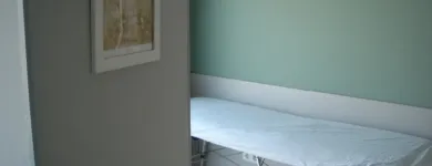 La imagen 13 de la Empresa CLÍNICA SIGLO XXI Salud y Medicina en Boadilla del Monte M