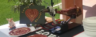 La imagen 1 de la Empresa CORTADOR DE JAMÓN - ÁNGEL SÁNCHEZ MENA Servicios de Catering en Madrid M