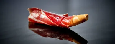 La imagen 44 de la Empresa ENRIQUE TOMÁS JAMON-TAPAS-VINO Tiendas y Productores de Alimentos en Sabadell B