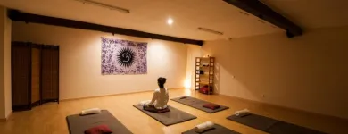 La imagen 4 de la Empresa ESPAI SACRA Yoga en Terrassa B