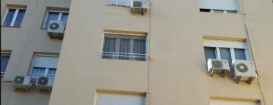 La imagen 36 de la Empresa HERNÁNDEZ VERTICAL, TRABAJOS DE ALTURA Y DE DIFÍCIL ACCESO SIN ANDAMIO Inmobiliaria y Reformas en Rubí B