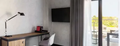 La imagen 23 de la Empresa HOTEL PASEO DEL ARTE, A RADISSON INDIVIDUALS HOTEL Transportes y Turismo en Madrid M