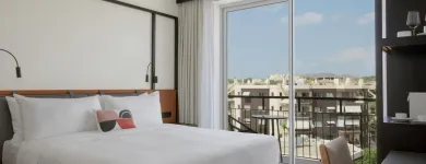 La imagen 21 de la Empresa HOTEL RIOMAR, IBIZA, A TRIBUTE PORTFOLIO HOTEL Transportes y Turismo en Santa Eulalia del Río IB