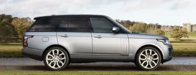 La imagen 3 de la Empresa LAND ROVER DIVENTO 4X4 Talleres Mecánicos en Olías del Rey TO