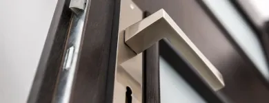 La imagen 1 de la Empresa LÓPEZ Y RUESCAS S.L. Puertas y Ventanas en Las Matas-Pinar-Monte Rozas M