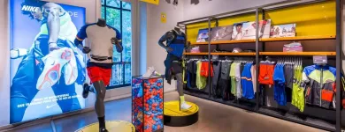 La imagen 7 de la Empresa NIKE STORE SERRANO Zapaterías en Madrid M