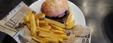La imagen 19 de la Empresa VINILE.IT PIZZERIA RISTORANTE Restaurantes Italianos en Palma de Mallorca IB