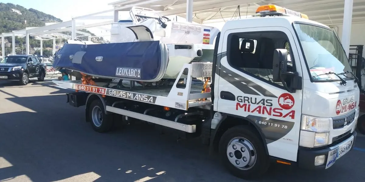 La imagen 6 de la Empresa GRÚAS MIANSA