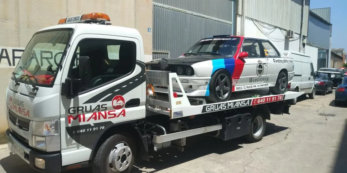 La imagen 8 de la Empresa GRÚAS MIANSA