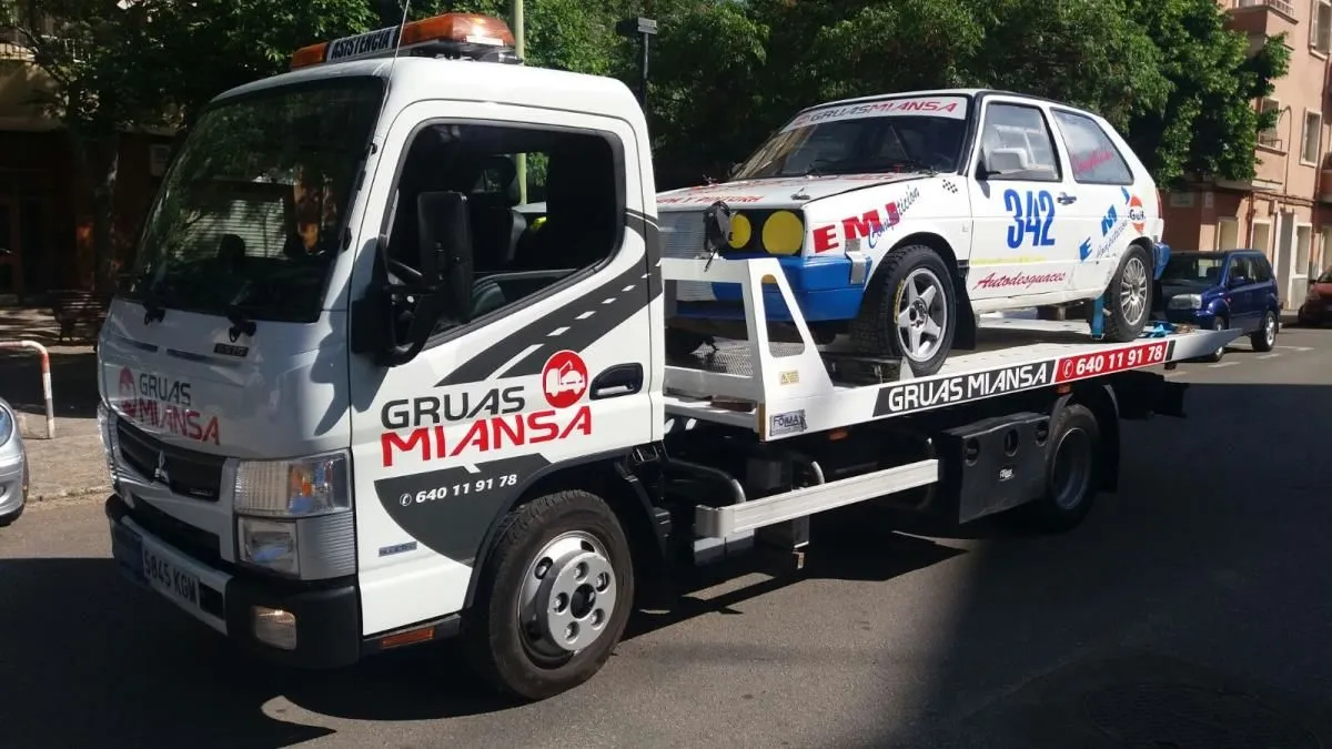 La imagen 2 de la Empresa GRÚAS MIANSA