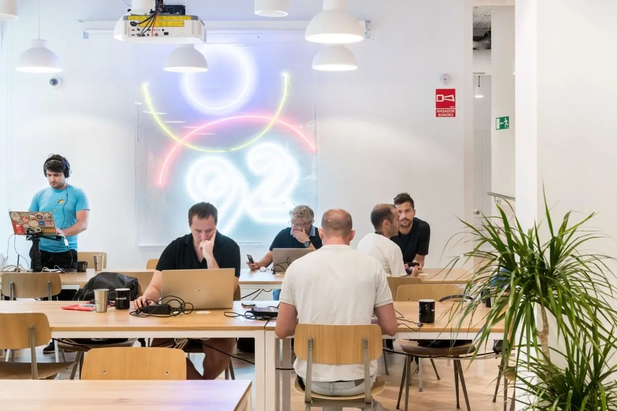 La imagen 8 de la Empresa WEWORK DIAGONAL 444