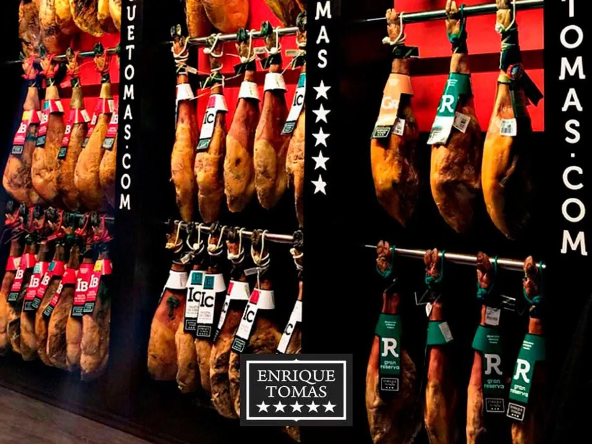 La imagen 30 de la Empresa ENRIQUE TOMÁS JAMON-TAPAS-VINO