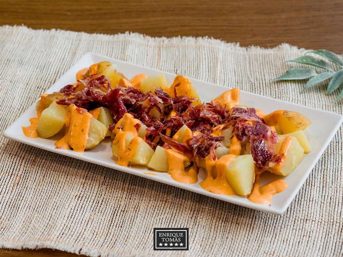 La imagen 54 de la Empresa ENRIQUE TOMÁS JAMON-TAPAS-VINO