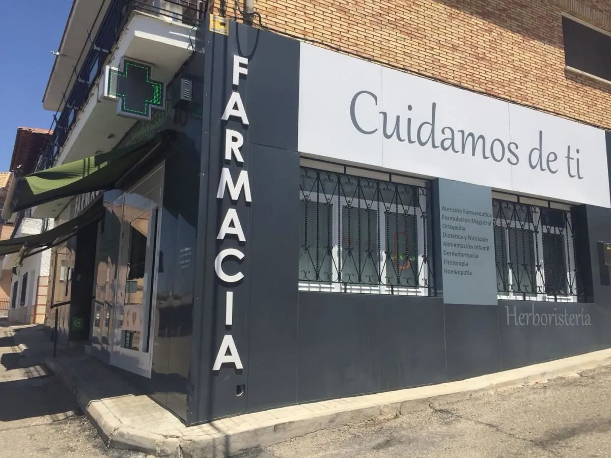 La imagen 5 de la Empresa FARMACIA RECAS