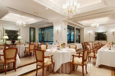 La imagen 3 de la Empresa HOTEL EUROSTARS PALACIO BUENAVISTA