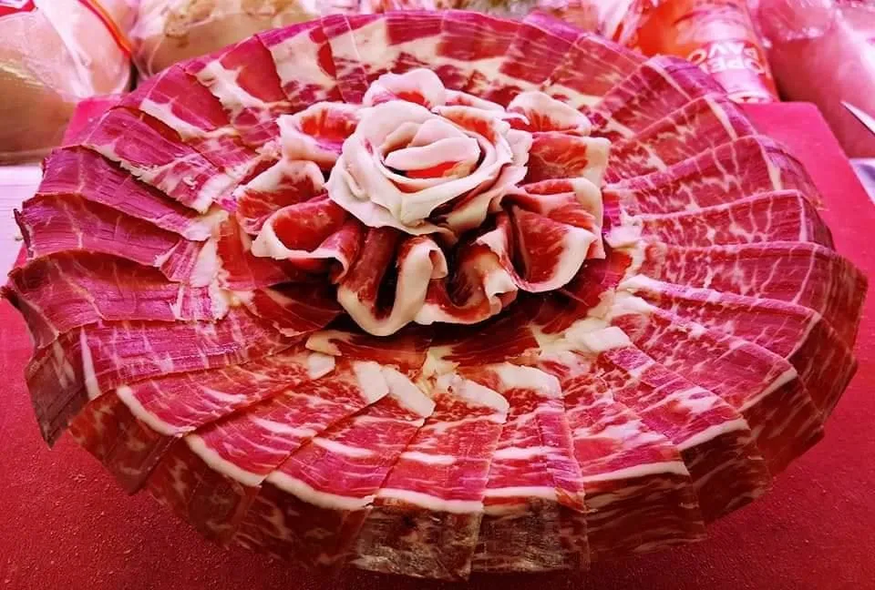 La imagen 6 de la Empresa CORTADOR DE JAMÓN - ÁNGEL SÁNCHEZ MENA