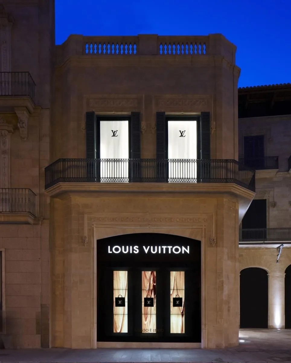 La imagen 3 de la Empresa LOUIS VUITTON PALMA DE MALLORCA
